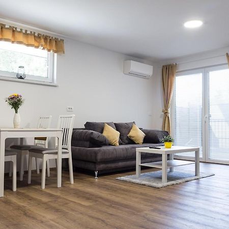 Inin Apartments Блед Экстерьер фото