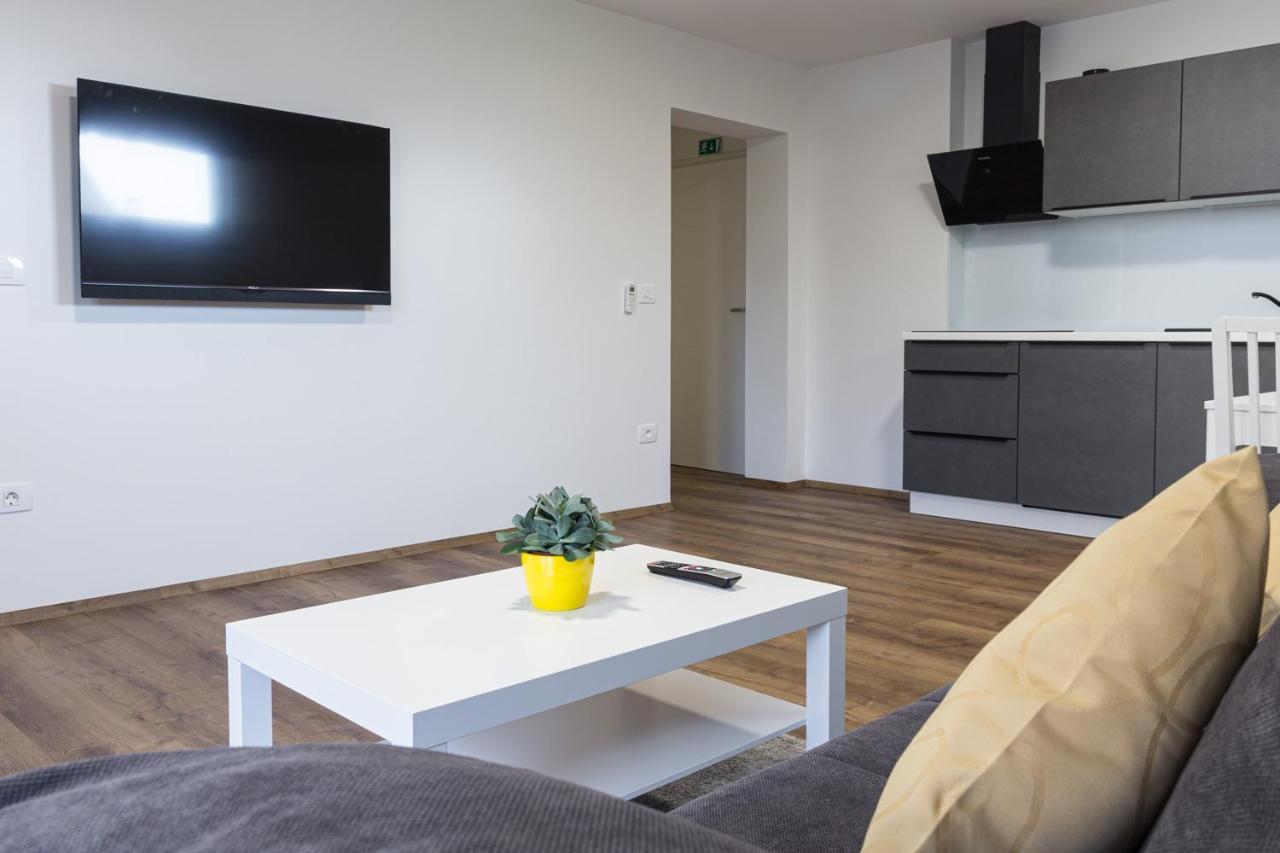 Inin Apartments Блед Экстерьер фото